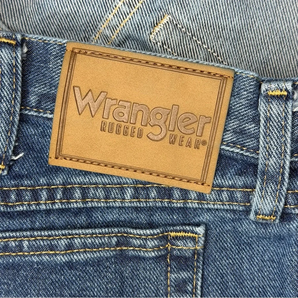 Wrangler Rugged Wear jeans